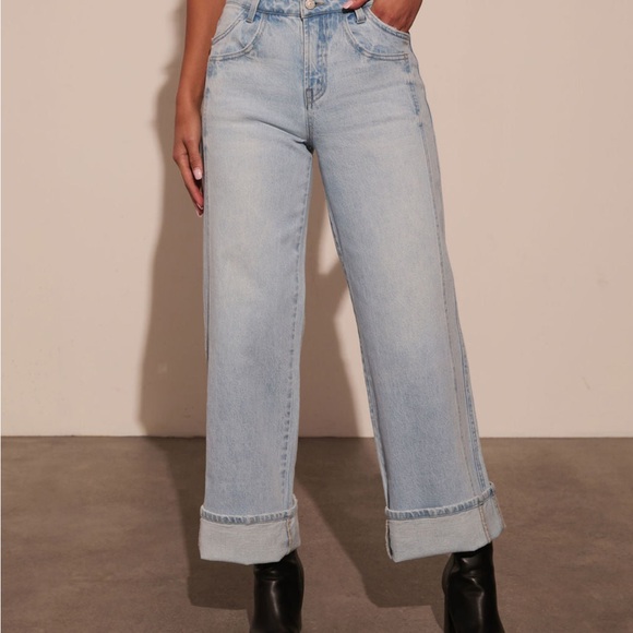 Mid Rise Wide Leg Cropped Denim - Picture 2 of 8